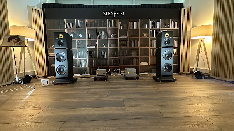 Smart home project by Av Core Home Theatre System near me, Sound System , Home Automation , Speaker dealer near me